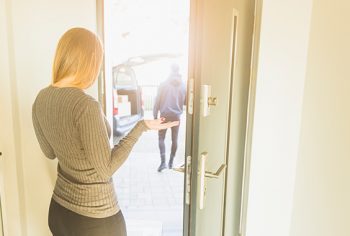 [Atenção] Dicas de segurança ao receber prestadores de serviços em casa