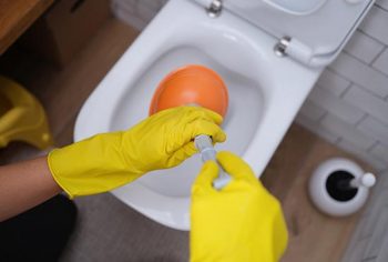 Quanto custa desentupir o vaso sanitário?