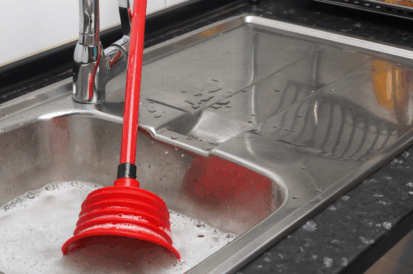 Limpeza de Caixa de Gordura pós-Festas: Elimine o Mau Cheiro e Obstruções no ABC, SP e Campinas